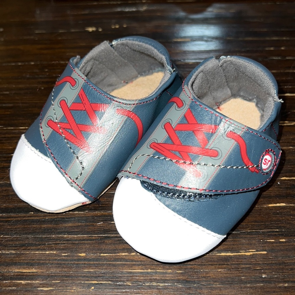 NEW Stride Rite Crib Teeny Sports Star Slip-On